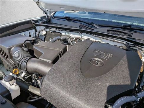 Used 2023 Toyota Tacoma TRD Sport w/ Advanced Technology Package AWD/4WD image 22