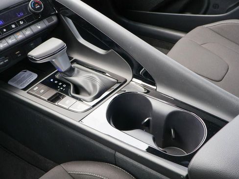 New 2026 Hyundai Elantra SEL Sport Premium FWD image 16