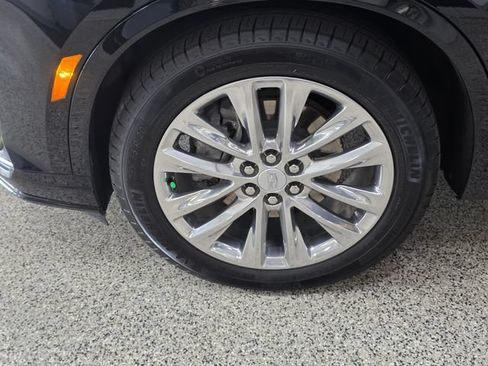 Used 2024 Cadillac XT6 Premium Luxury AWD/4WD image 23
