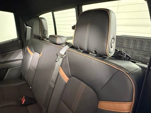 Used 2026 GMC Canyon AT4 image 43