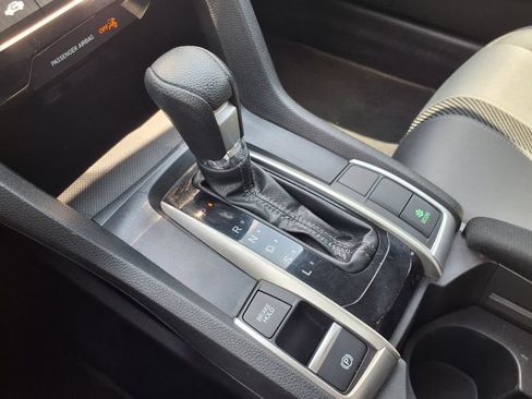 Used 2018 Honda Civic EX image 21