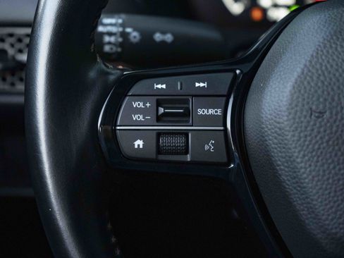 Used 2025 Honda HR-V Sport image 21