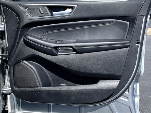 Used 2022 Ford Edge Titanium w/ Equipment Group 301A image 26