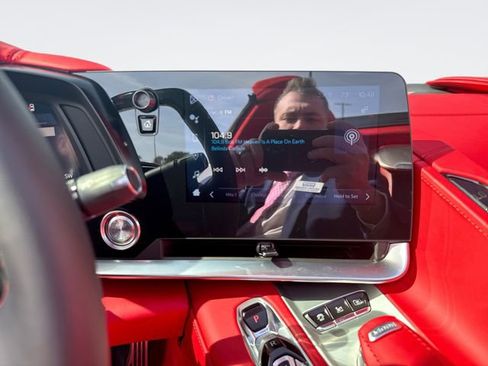 Used 2024 Chevrolet Corvette Z06 RWD image 19