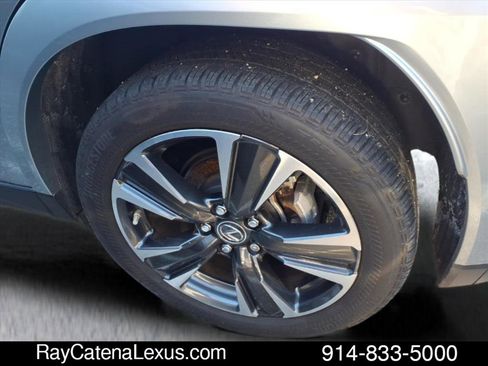 Used 2023 Lexus UX 250h AWD w/ Premium Package image 5