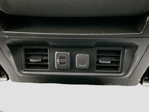 Used 2020 Chevrolet Silverado 1500 RST w/ All-Star Edition image 27