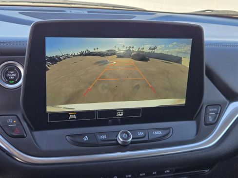 Used 2023 Chevrolet Blazer LT w/ Driver Confidence Package image 10