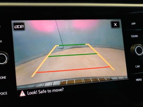 Used 2023 Volkswagen Atlas SE image 13