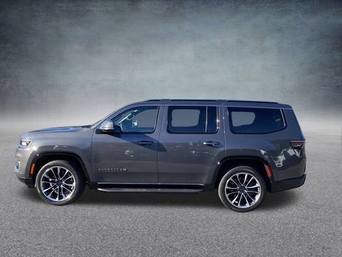 Used 2022 Jeep Wagoneer Series II w/ Premium Group I image 3