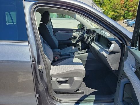 New 2025 Volkswagen Tiguan S image 42