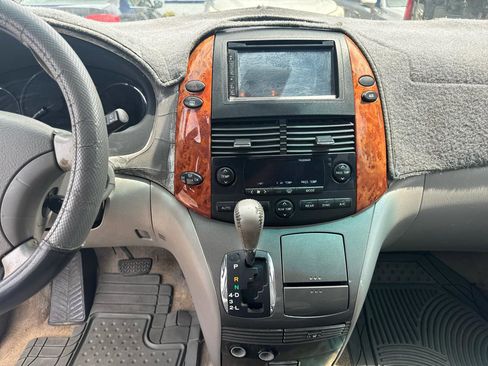 Used 2007 Toyota Sienna FWD image 15