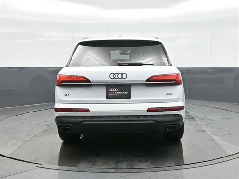 New 2026 Audi Q7 2.0T Premium image 6