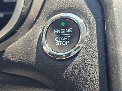 Used 2019 Ford Fusion SE w/ Equipment Group 151A FWD image 23