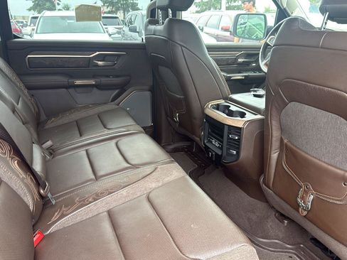Used 2025 RAM 1500 Limited AWD/4WD image 7