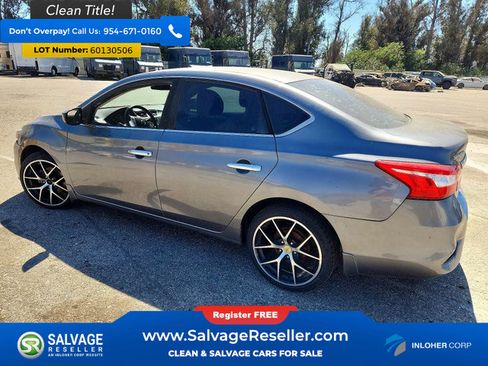 Used 2017 Nissan Sentra S FWD image 3