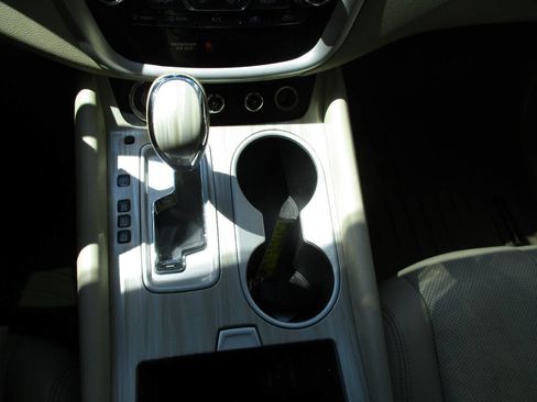 Used 2017 Nissan Murano Platinum w/ Platinum Technology Package AWD/4WD image 13