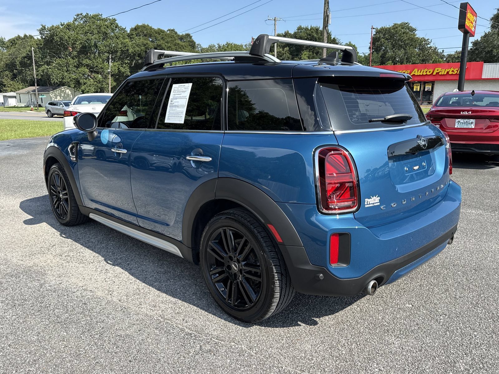 Used 2024 MINI Cooper Countryman S FWD image 3