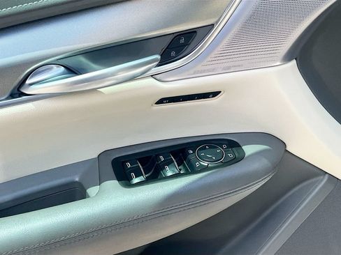 Used 2025 Cadillac XT5 Premium Luxury w/ LPO, Floor Liner Package FWD image 18