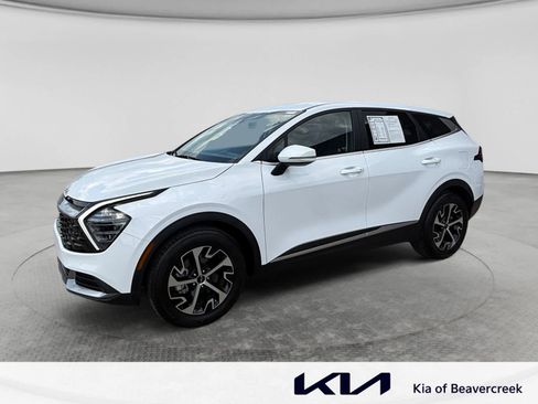 Used 2025 Kia Sportage EX FWD image 1