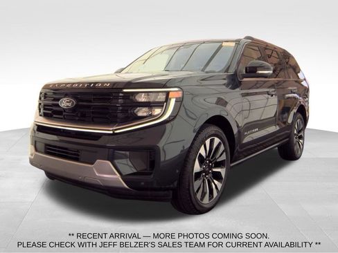 Certified 2025 Ford Expedition Platinum w/ Driver's Package AWD/4WD image 1