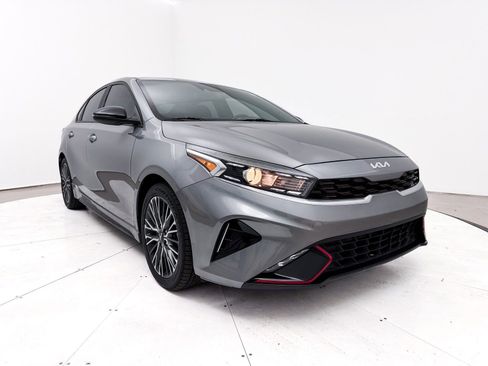 Used 2023 Kia Forte GT-Line image 11