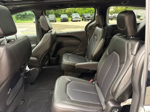 Used 2026 Chrysler Pacifica Select AWD/4WD image 20