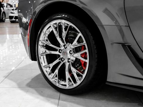 Used 2015 Chevrolet Corvette Z06 w/ 2LZ Preferred Equipment Group image 43