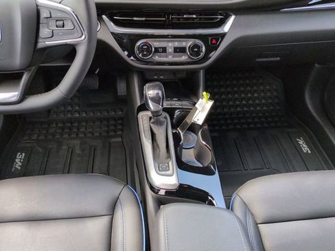 Used 2025 Buick Envista Sport Touring w/ Convenience I Package image 23