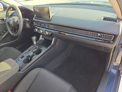 Used 2025 Honda Civic LX image 31