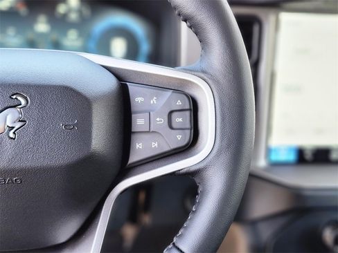 New 2025 Ford Bronco Outer Banks w/ Sasquatch Package image 28