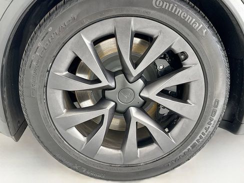 Used 2023 Tesla Model X AWD/4WD image 29