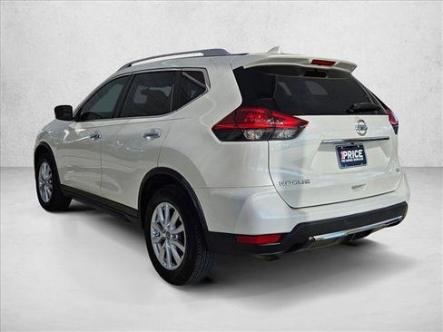 Used 2017 Nissan Rogue SV FWD image 6