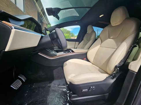 Used 2023 Tesla Model X AWD/4WD image 37