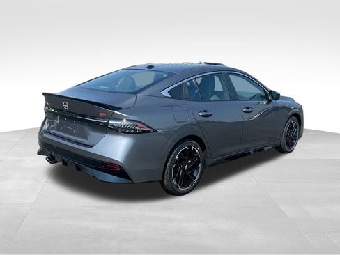 New 2026 Nissan Sentra SR FWD image 7
