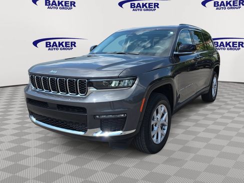 Used 2022 Jeep Grand Cherokee L Limited AWD/4WD image 7