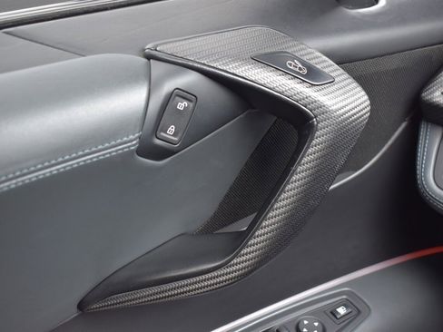 Used 2017 BMW i8 image 28