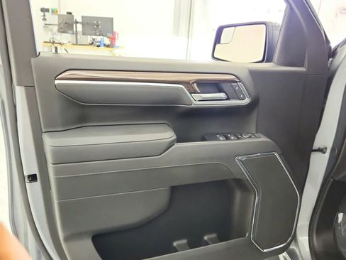 Used 2025 Chevrolet Silverado 1500 LT Trail Boss image 25