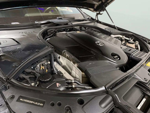 Used 2023 Mercedes-Benz S 500 4MATIC w/ AMG Line image 9