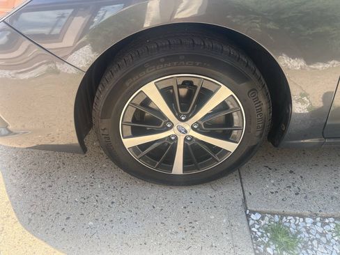 Used 2023 Subaru Impreza 2.0i Premium AWD/4WD image 5