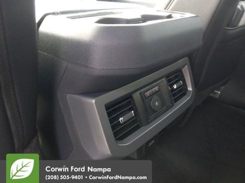 New 2026 Ford F250 Lariat w/ Chrome Package image 26