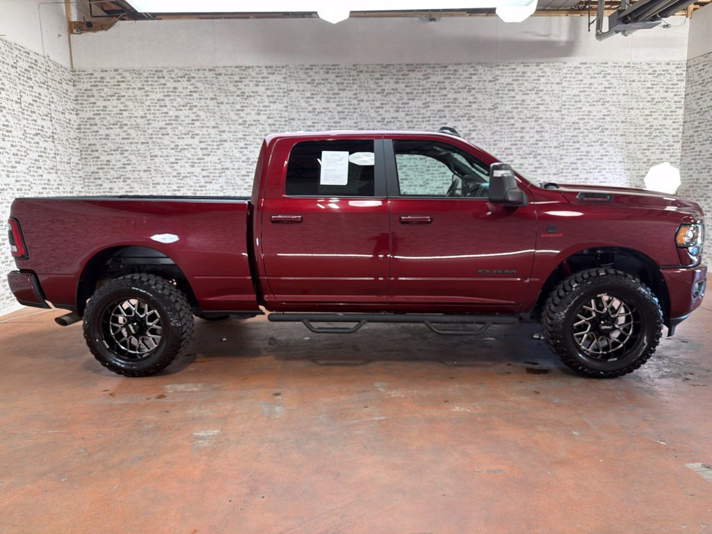 Used 2024 RAM 2500 Big Horn w/ Night Edition AWD/4WD image 8