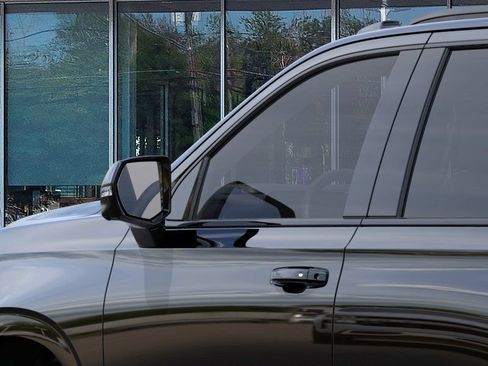 New 2026 Chevrolet Tahoe RST AWD/4WD image 12