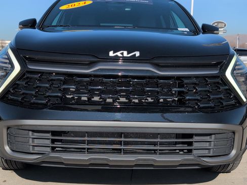 Used 2024 Kia Sportage X-Line w/ X-Line Premium Package image 9