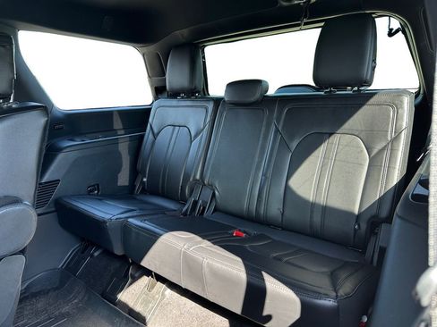 Used 2020 Ford Expedition Limited w/ Equipment Group 302A image 11