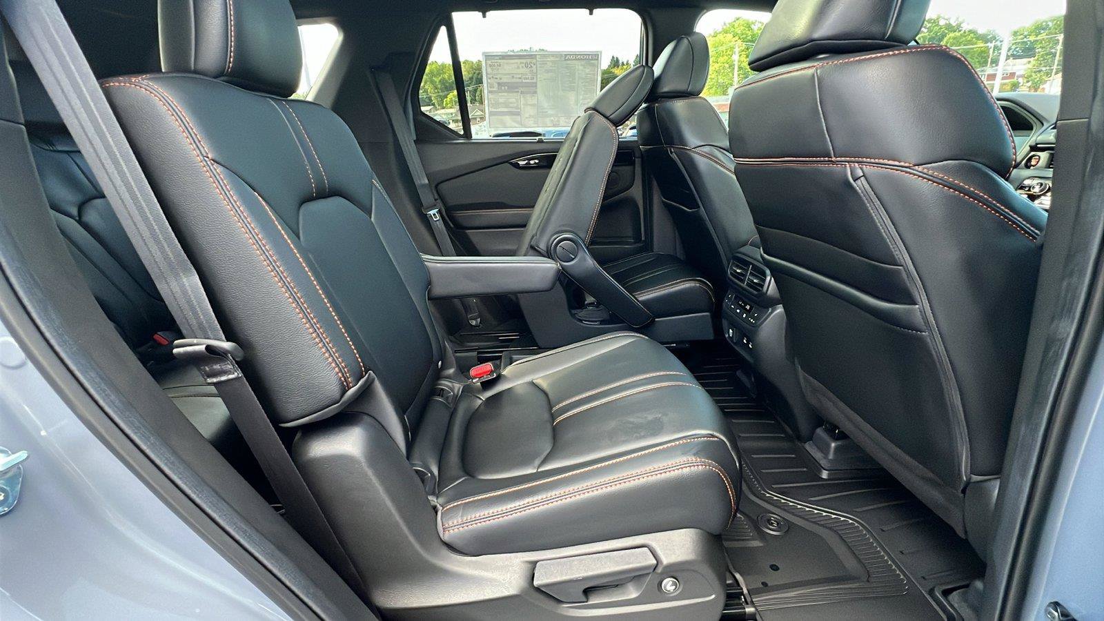 New 2026 Honda Pilot TrailSport image 15