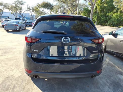 Used 2020 MAZDA CX-5 Touring image 11