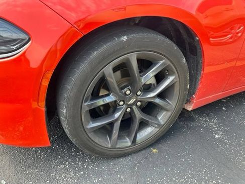 Used 2021 Dodge Charger SXT w/ Blacktop Package RWD image 17