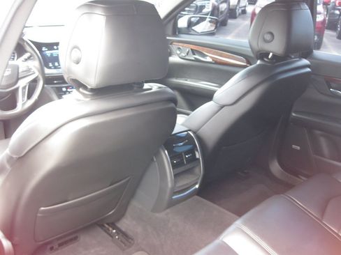 Used 2018 Cadillac CT6 2.0T RWD image 27