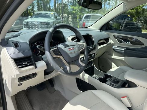Certified 2023 GMC Terrain Denali AWD/4WD image 10