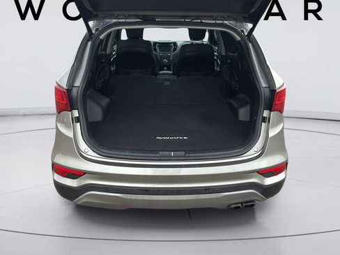 Used 2018 Hyundai Santa Fe Sport FWD image 19